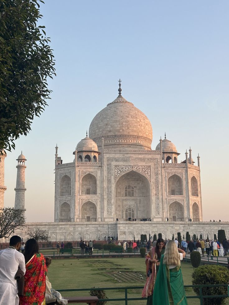 Same Day Agra Tour from Chennai with Flight
