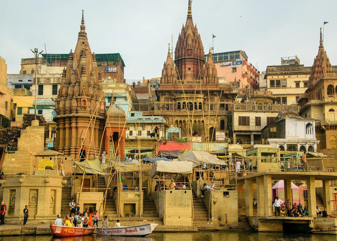 Read more about the article Golden Triangle Tour with Varanasi – Temples, Palaces and Ghats
