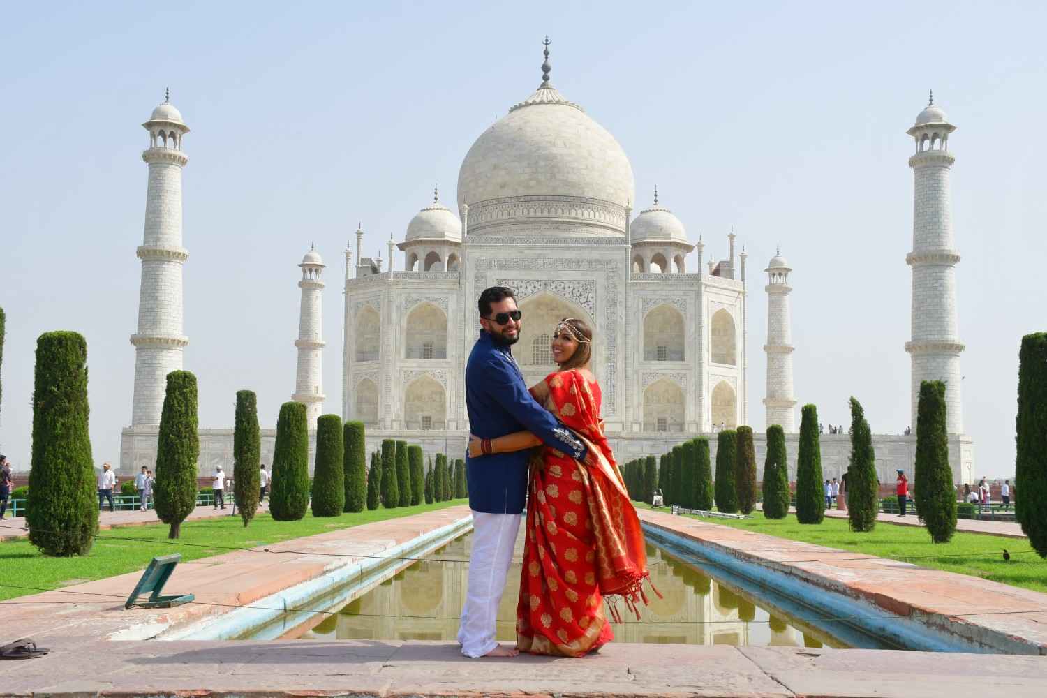 You are currently viewing Why You Need a Photographer on Your Taj Mahal Tour?