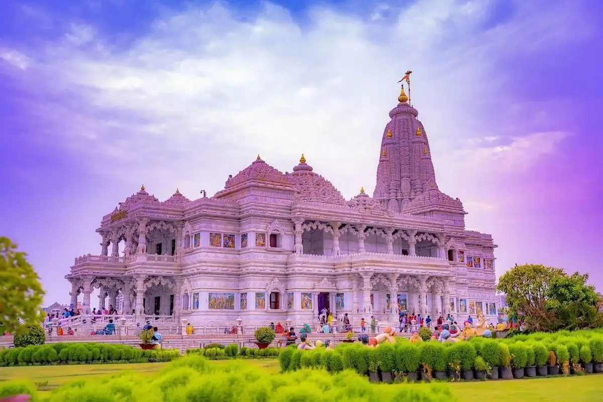 One Day Taj Mahal & Mathura, Vrindavan Tour from Delhi
