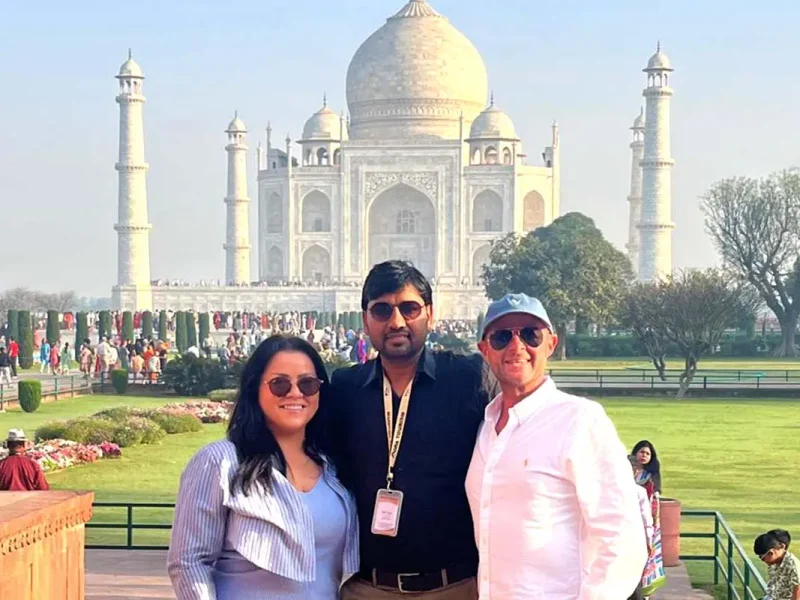 Taj Mahal Tour by Gatimaan Express