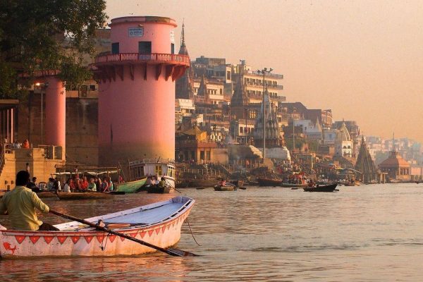 Varanasi Local Guide Tour - WOw Tour Guide