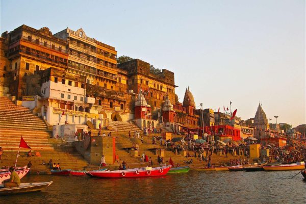 Varanasi Local Guide Tour - WOw Tour Guide